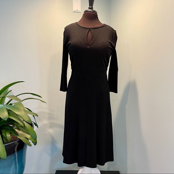 Ann Taylor Dress - Picture 5 of 12